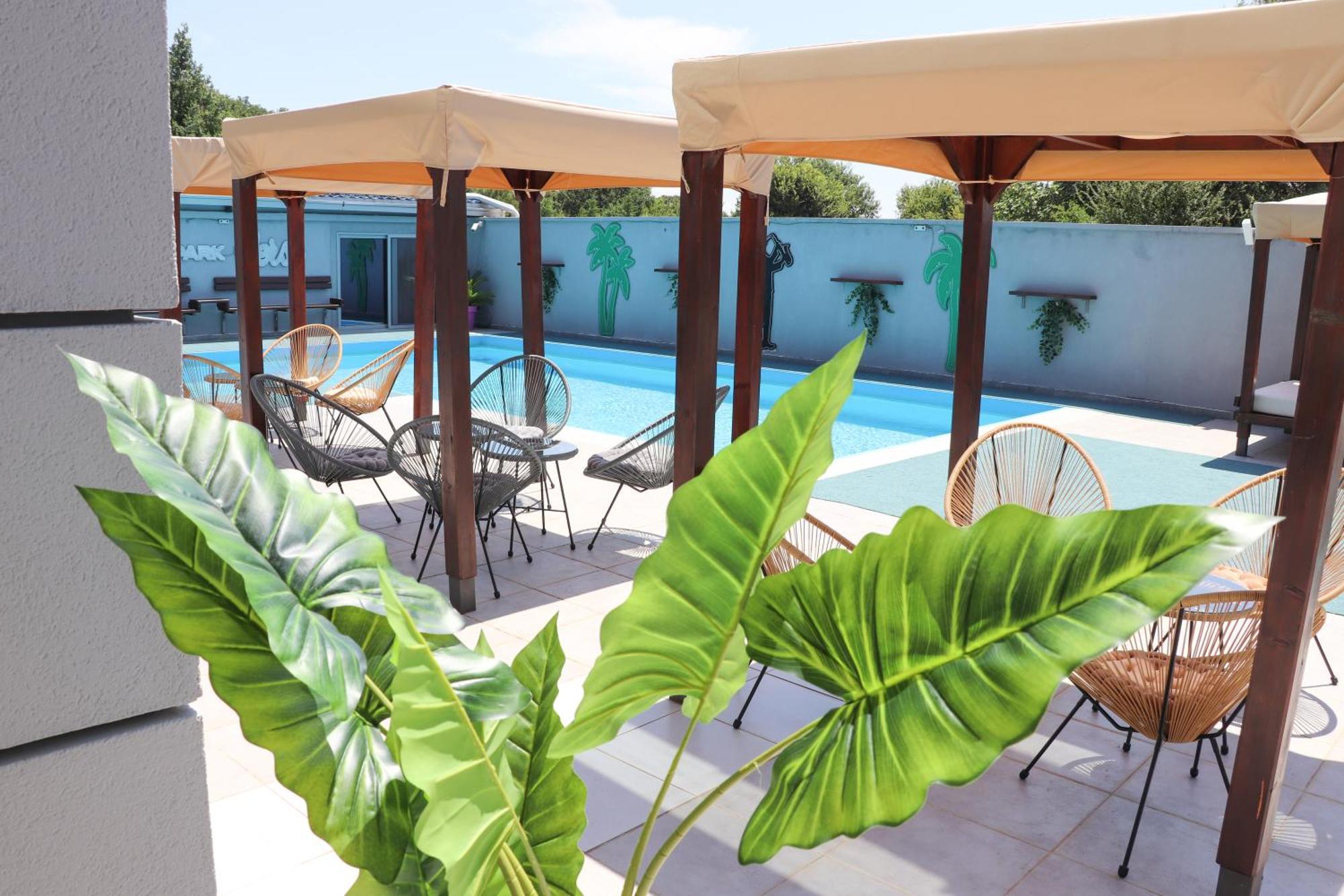 Holiday Park Verse Ulcinj Bagian luar foto
