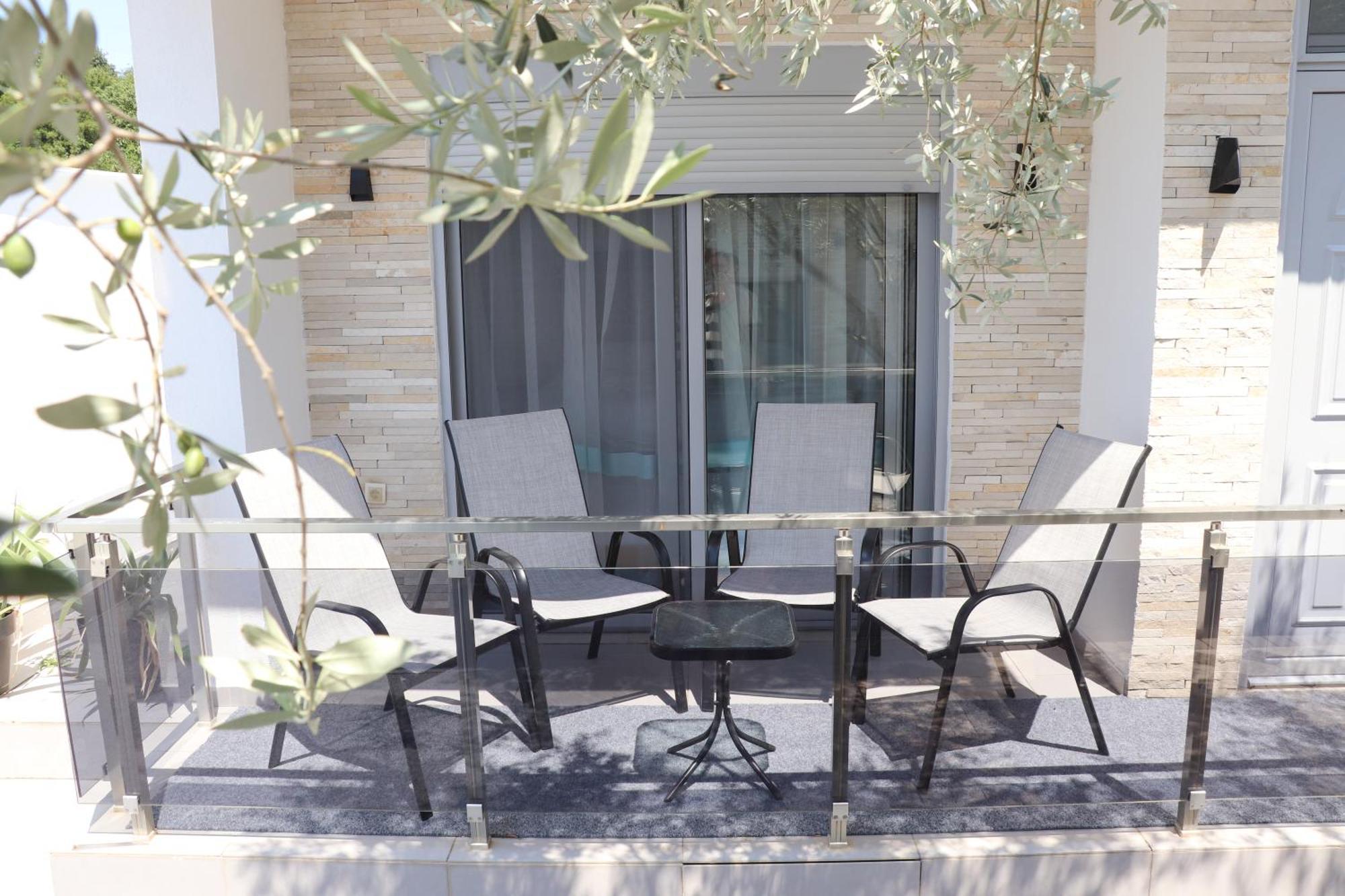 Holiday Park Verse Ulcinj Bagian luar foto