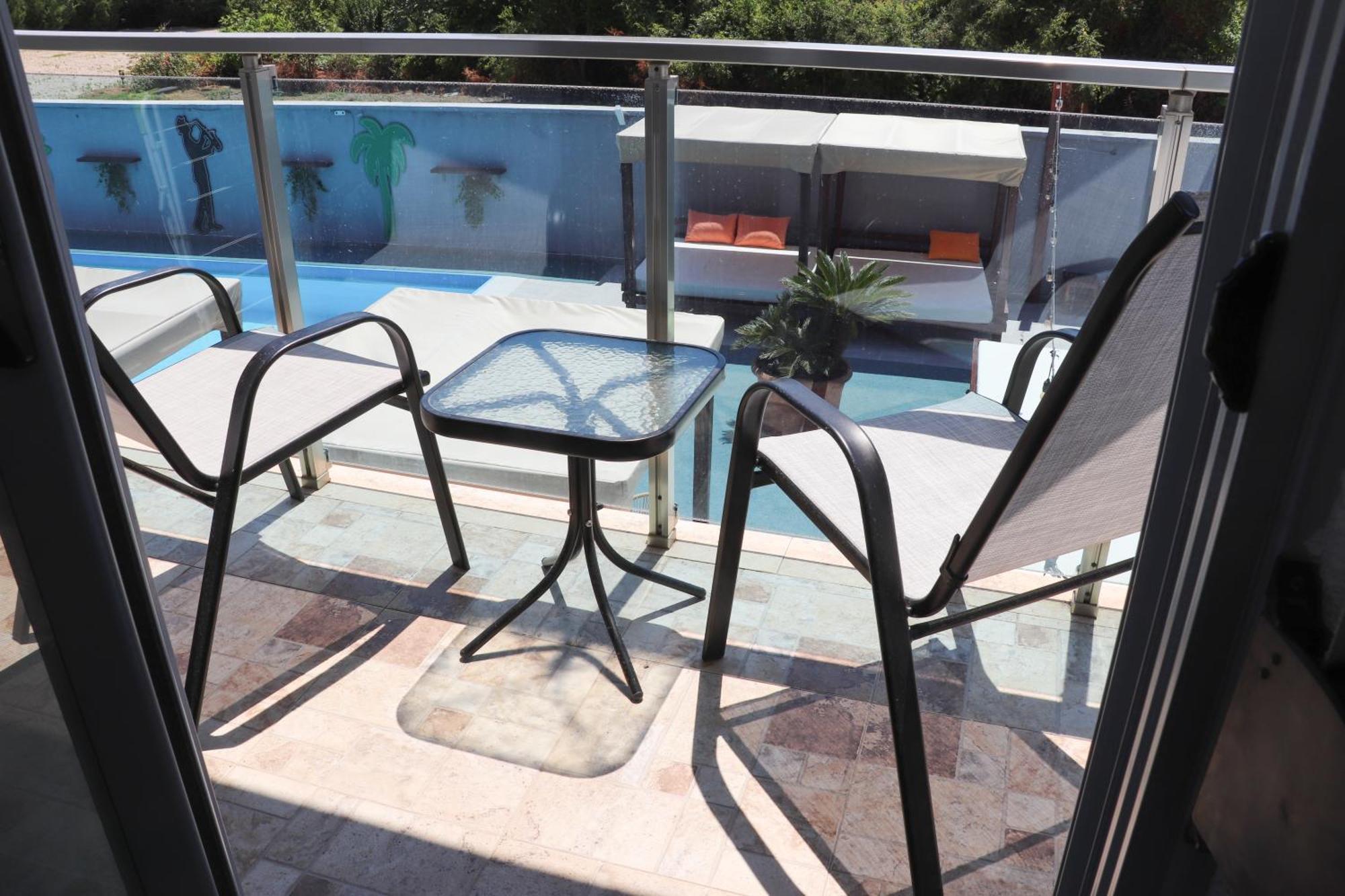 Holiday Park Verse Ulcinj Bagian luar foto